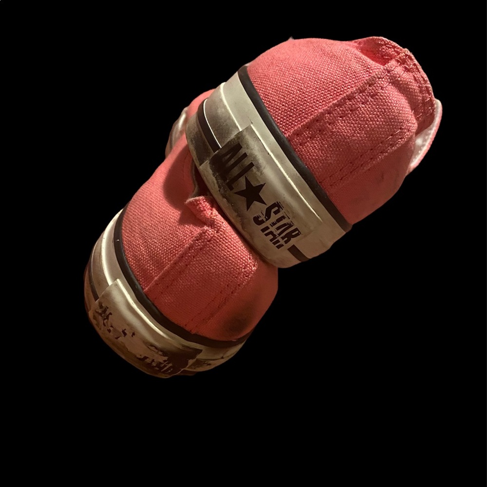 Pink Converse - Picture 3 of 7